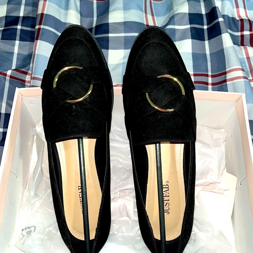 Black flats Omar